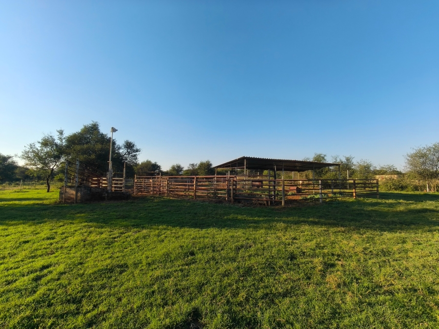 4 Bedroom Property for Sale in Rustenburg Rural North West